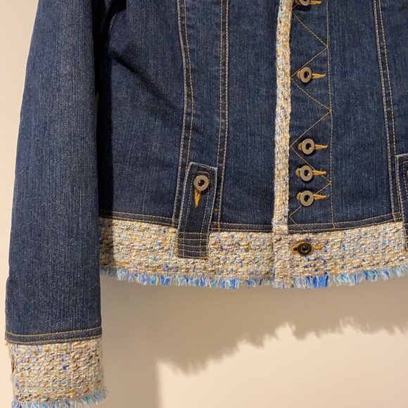 Cache Jean Jacket - Picture 2 of 6